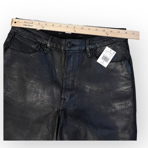 Good American Good Legs Coated Jeans - Picture 7 of 10